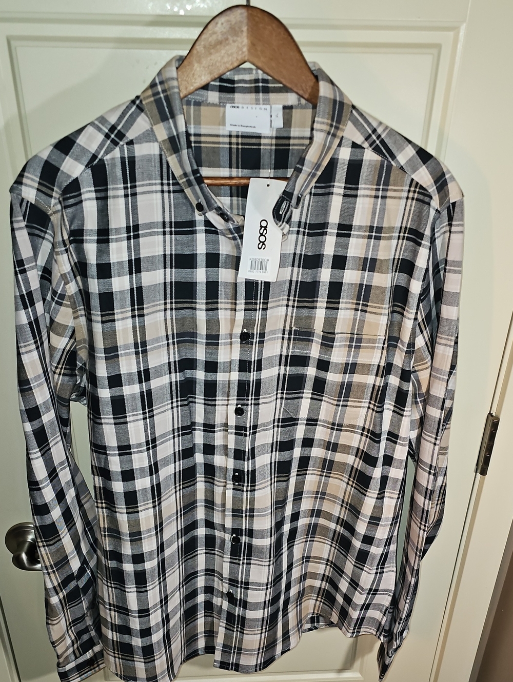 ASOS Black, White & Cream Plaid Long-Sleeve Button-Down Shirt. Size XL